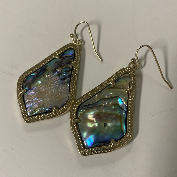 Kendra Scott Alex Drop Earrings in Abalone Shell - Picture 5 of 6